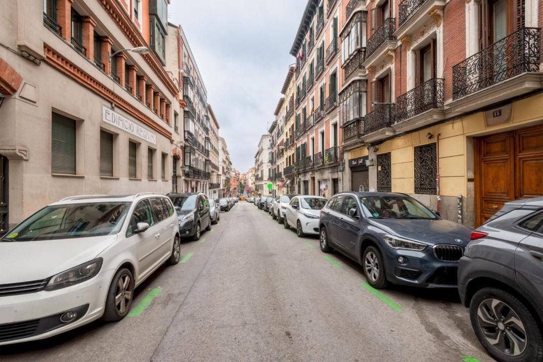 1 Bedroom 1 Bathroom Furnished - Justicia - Modern - Mintystay Madrid Eksteriør bilde