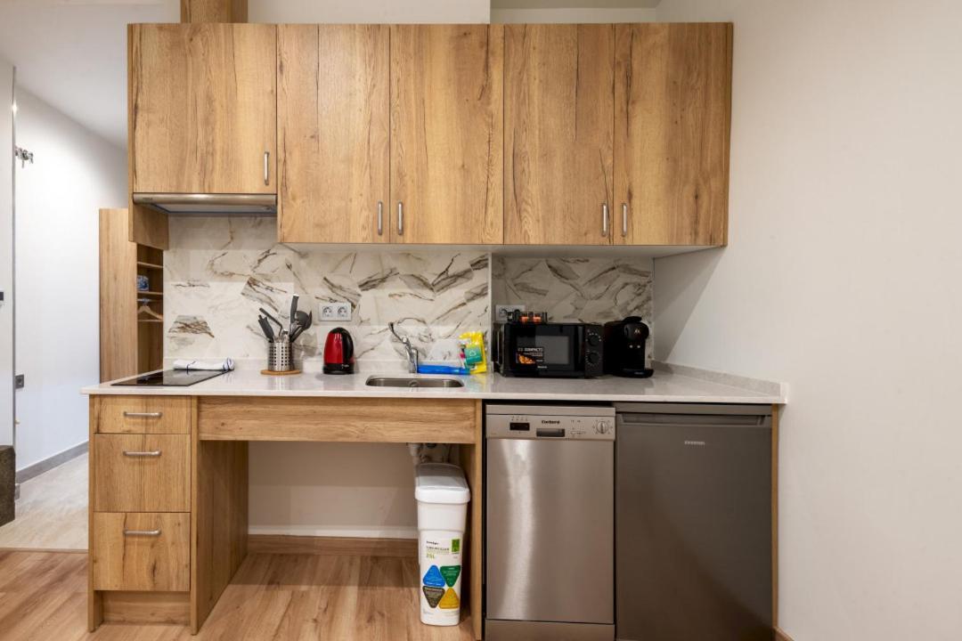 1 Bedroom 1 Bathroom Furnished - Justicia - Modern - Mintystay Madrid Eksteriør bilde
